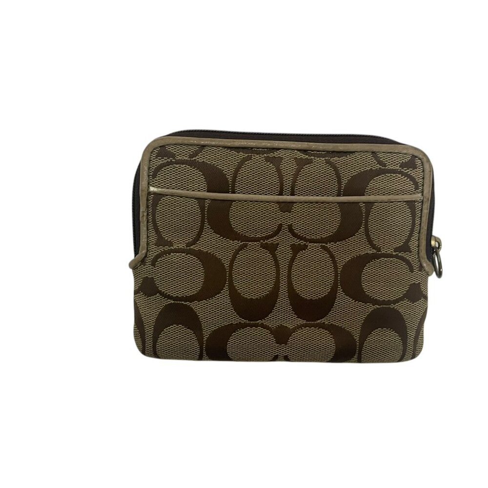 Coach Signature C Canvas Wristlet (missing strap) with Flower - Picture 8 of 11